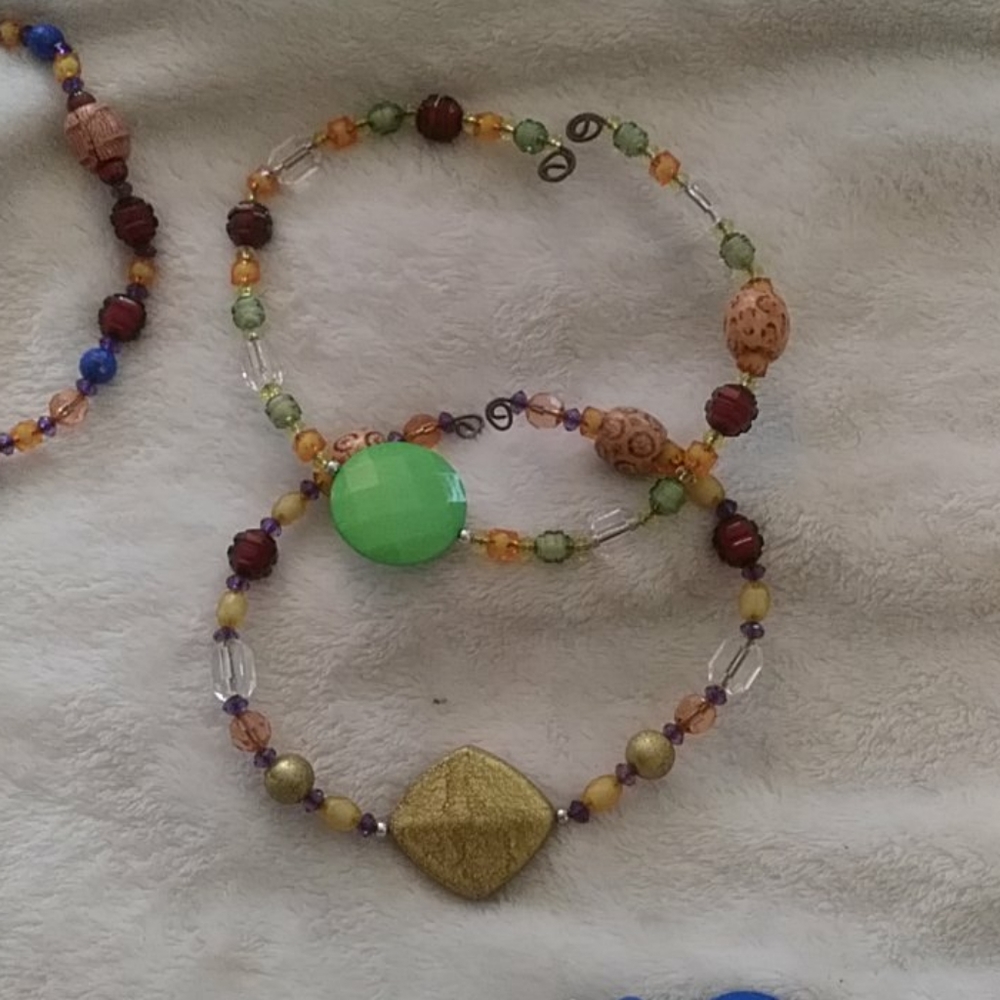 Necklace - Picture 3 of 5